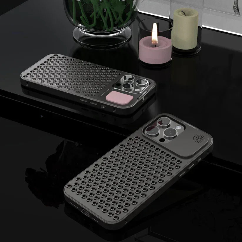 Dyong Metal Diffuser Case iPhone 16 Pro Max - Three
