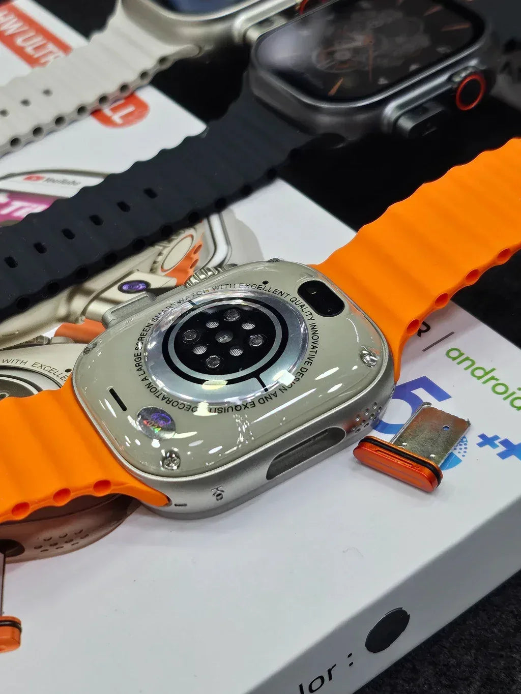 Eeeza Smart Watch Ez1 Ultra 2 - Three
