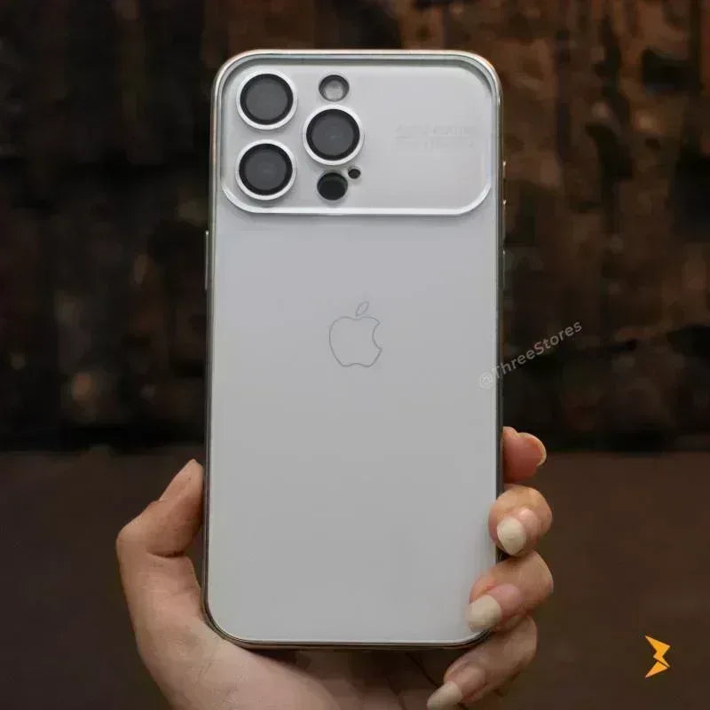 Engraved Laser Case iPhone 15 Pro Max - Three