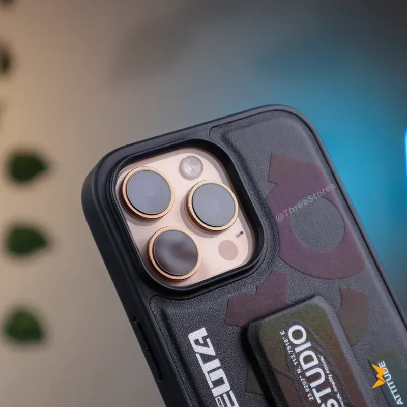 Euta Studio Stand Case iPhone 16 Pro Max - Three