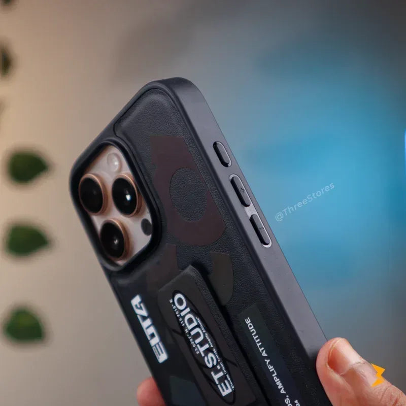 Euta Studio Stand Case iPhone 16 Pro Max - Three