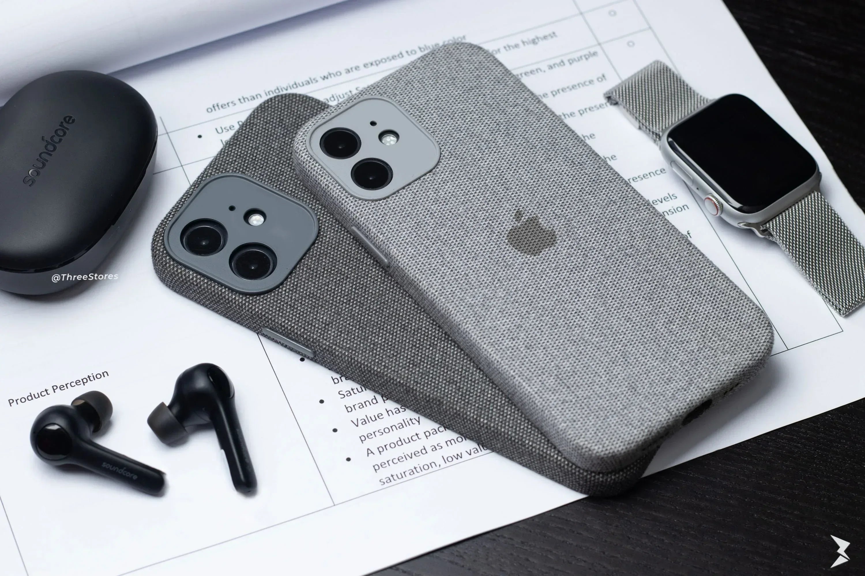 Fabric Camera Protection Case iPhone 11 - Three