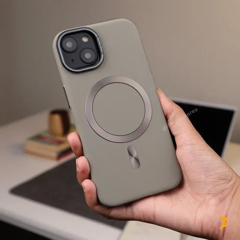 Fashion MagSafe Matte Case iPhone 13/14/15 - Three