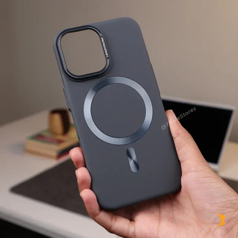 Fashion MagSafe Matte Case iPhone 16 - Three