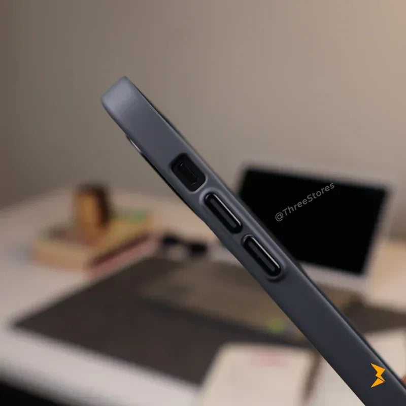 Fashion MagSafe Matte Case iPhone 13/14/15 - Three