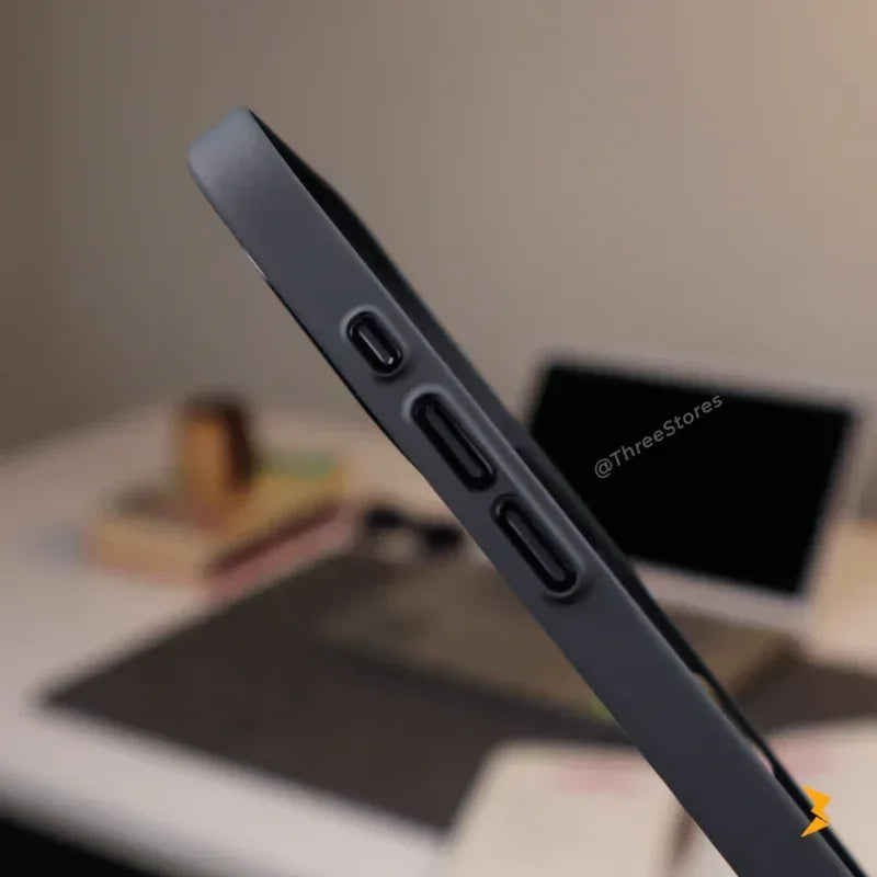 Fashion MagSafe Matte Case iPhone 16 - Three