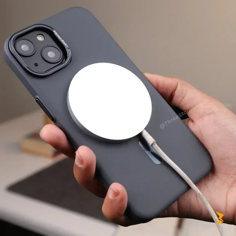 Fashion MagSafe Matte Case iPhone 13/14/15 - Three