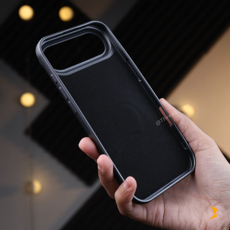 Feral Eye Case iPhone 17 Air