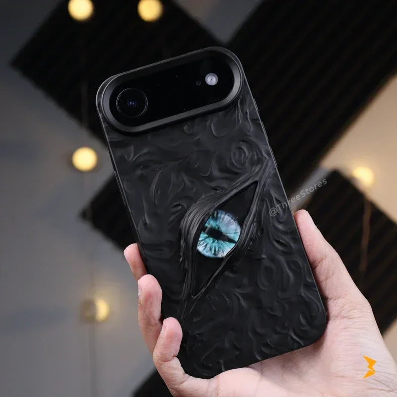 Feral Eye Case iPhone 17 Air - Three