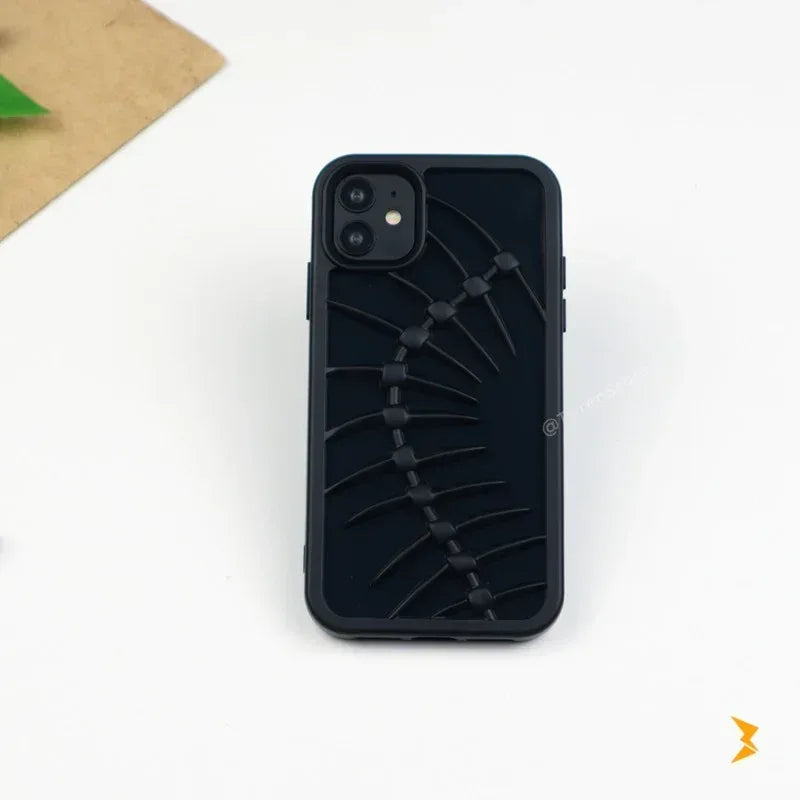 Fishbone Case iPhone 11 - Three