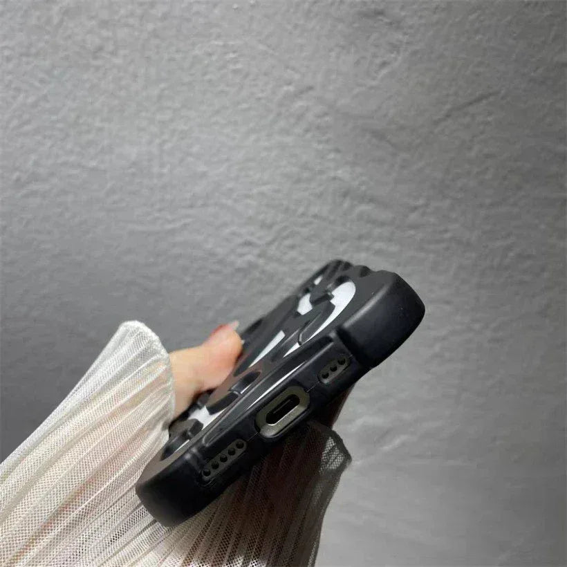 Flame Case iPhone 16 Plus - Three