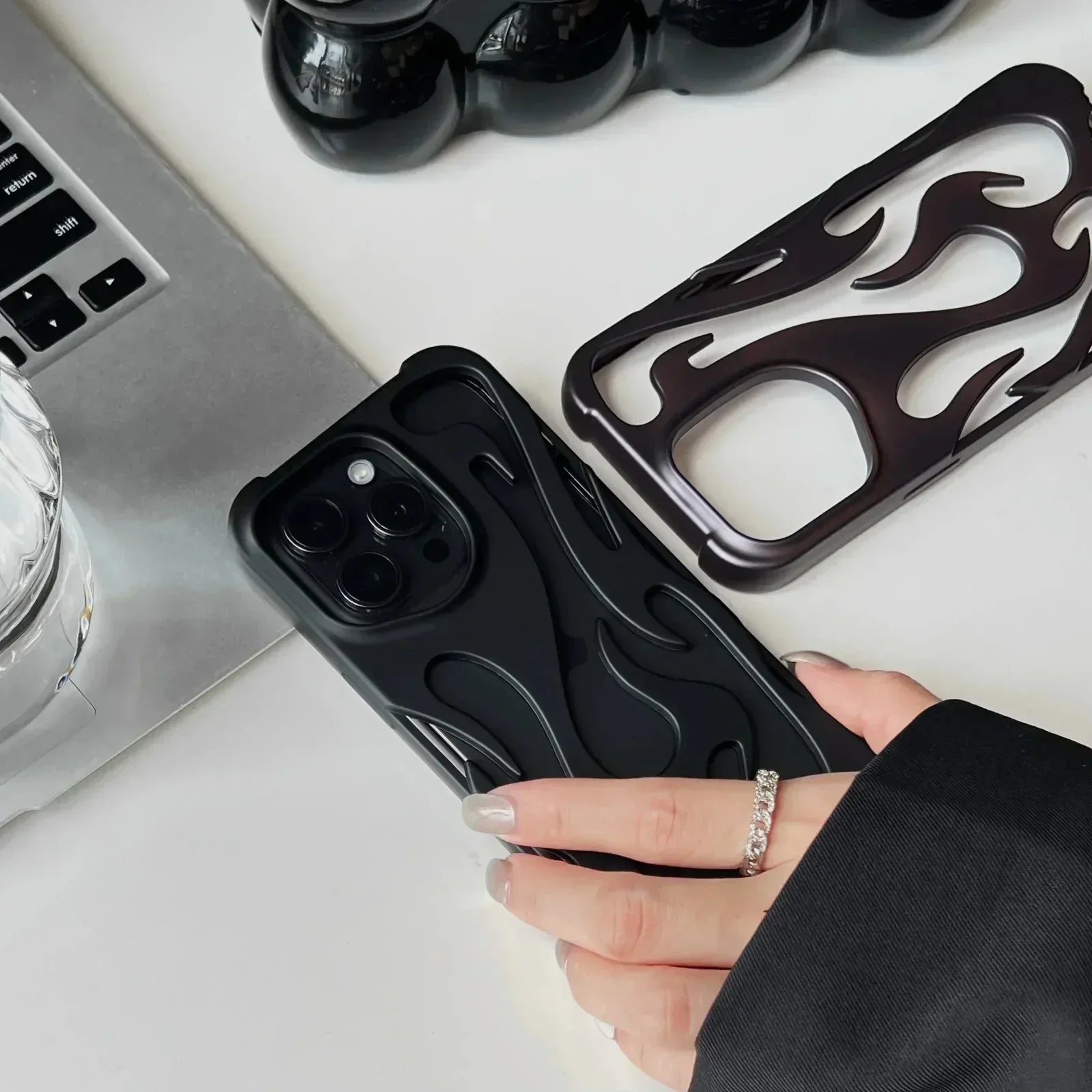 Flame Case iPhone 14 Pro Max - Three