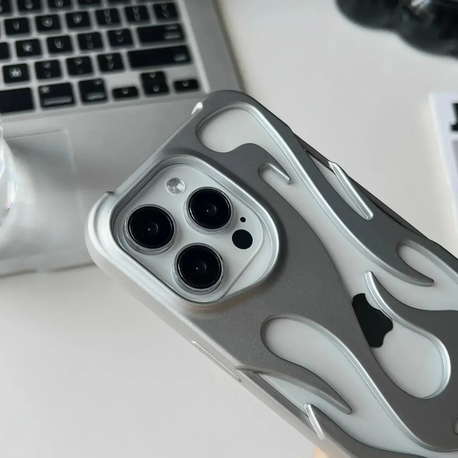 Flame Case iPhone 11 Pro Max - Three