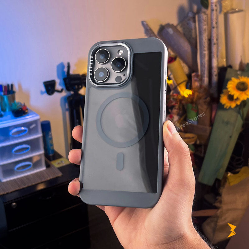 Focus Transparent Magsafe Case iPhone 15 Pro Max