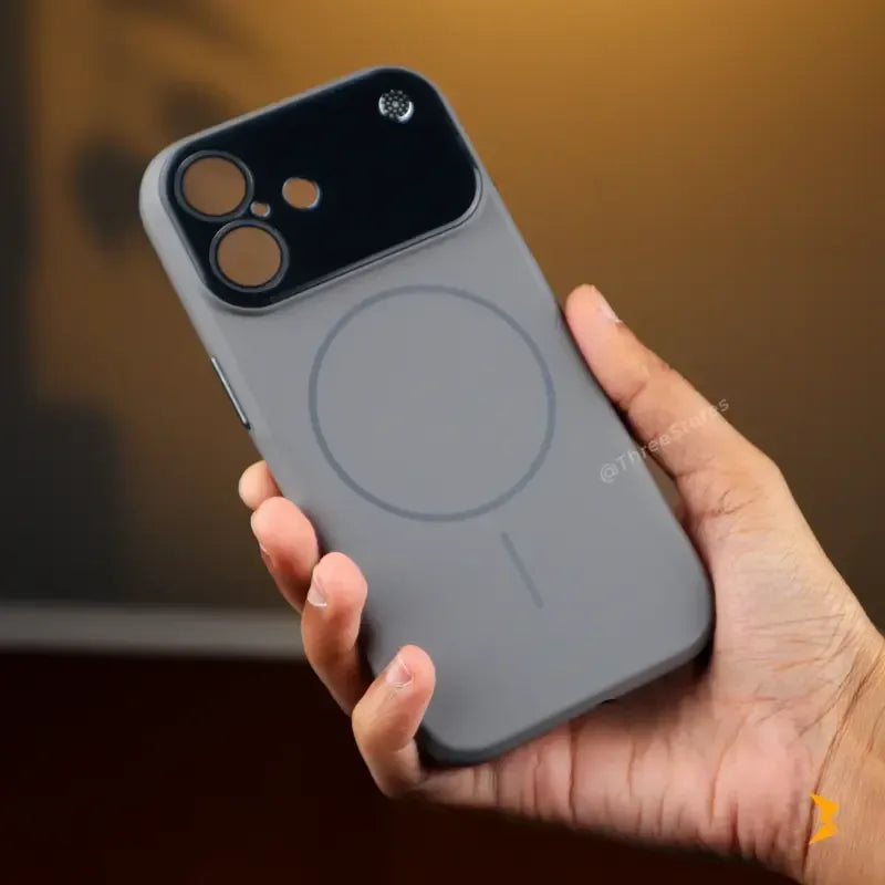 Fragrance Camera Protection Magsafe Case iPhone 17 - Three