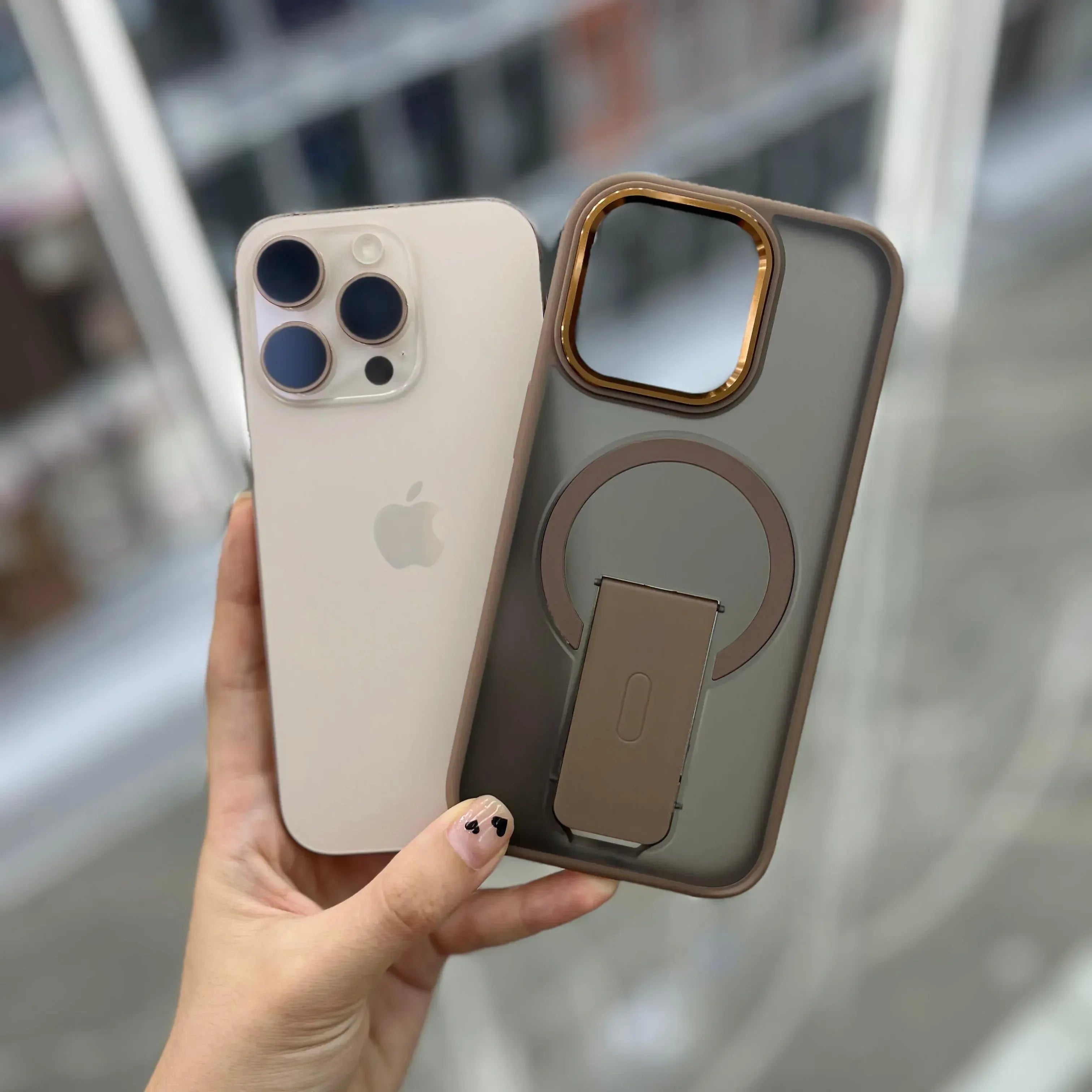 Frostic Stand Case iPhone 16 Pro Max - Three
