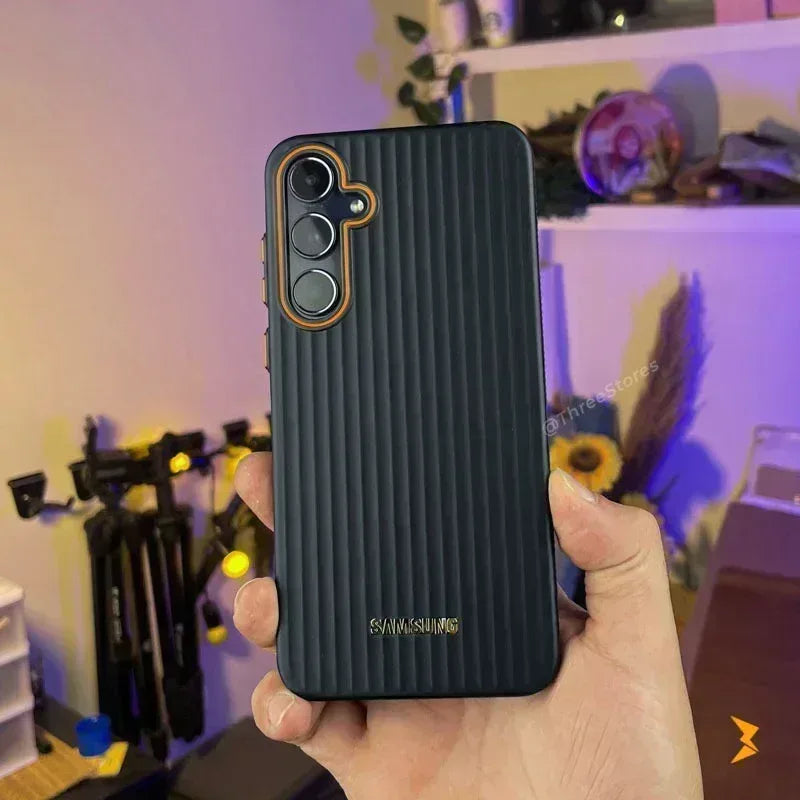 Geometric Stripes Case Samsung A54 - Three