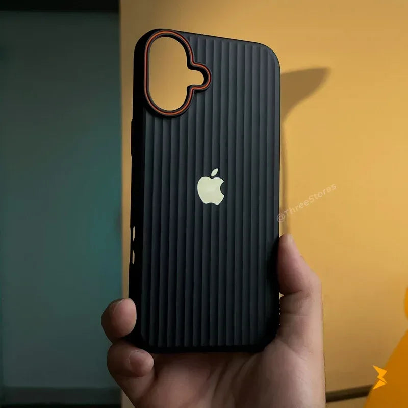 Geometric Stripes Case iPhone 16 Plus - Three