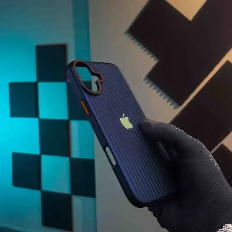 Geometric Stripes Case iPhone 16 Plus - Three