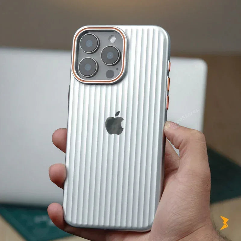 Geometric Stripes Case iPhone 15 Pro Max - Three