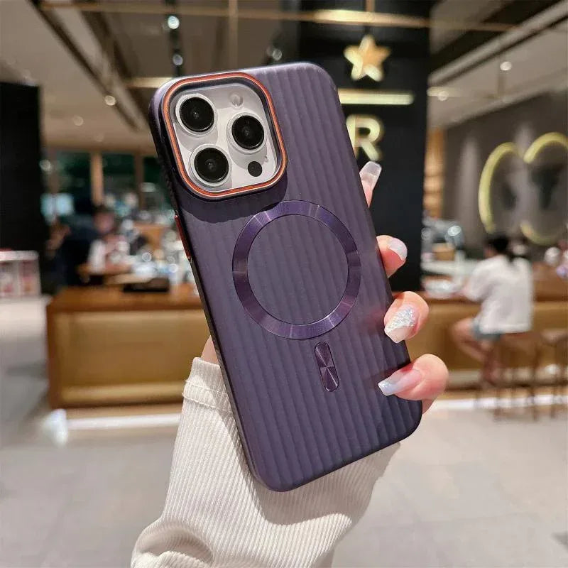 Geometric Stripes Magsafe Case iPhone 11 Pro Max - Three