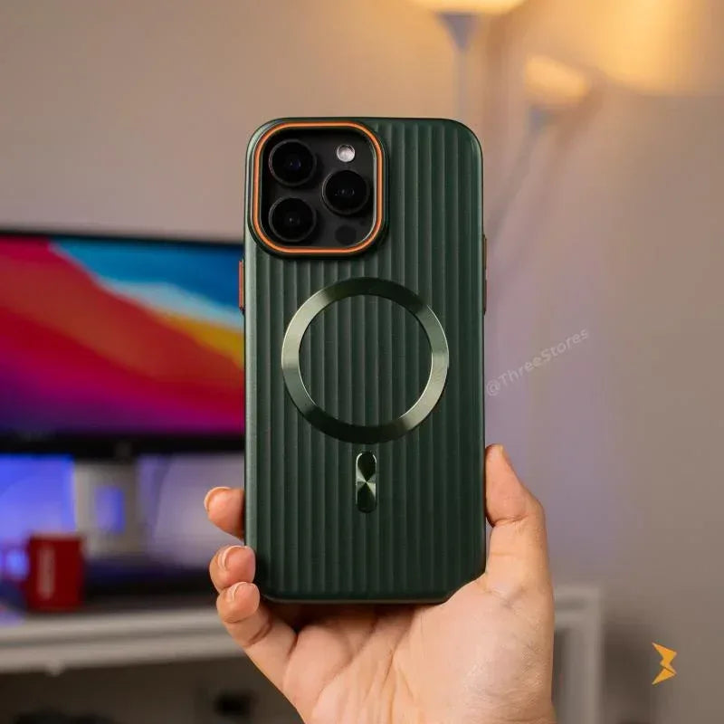 Geometric Stripes Magsafe Case iPhone 13 Pro Max - Three