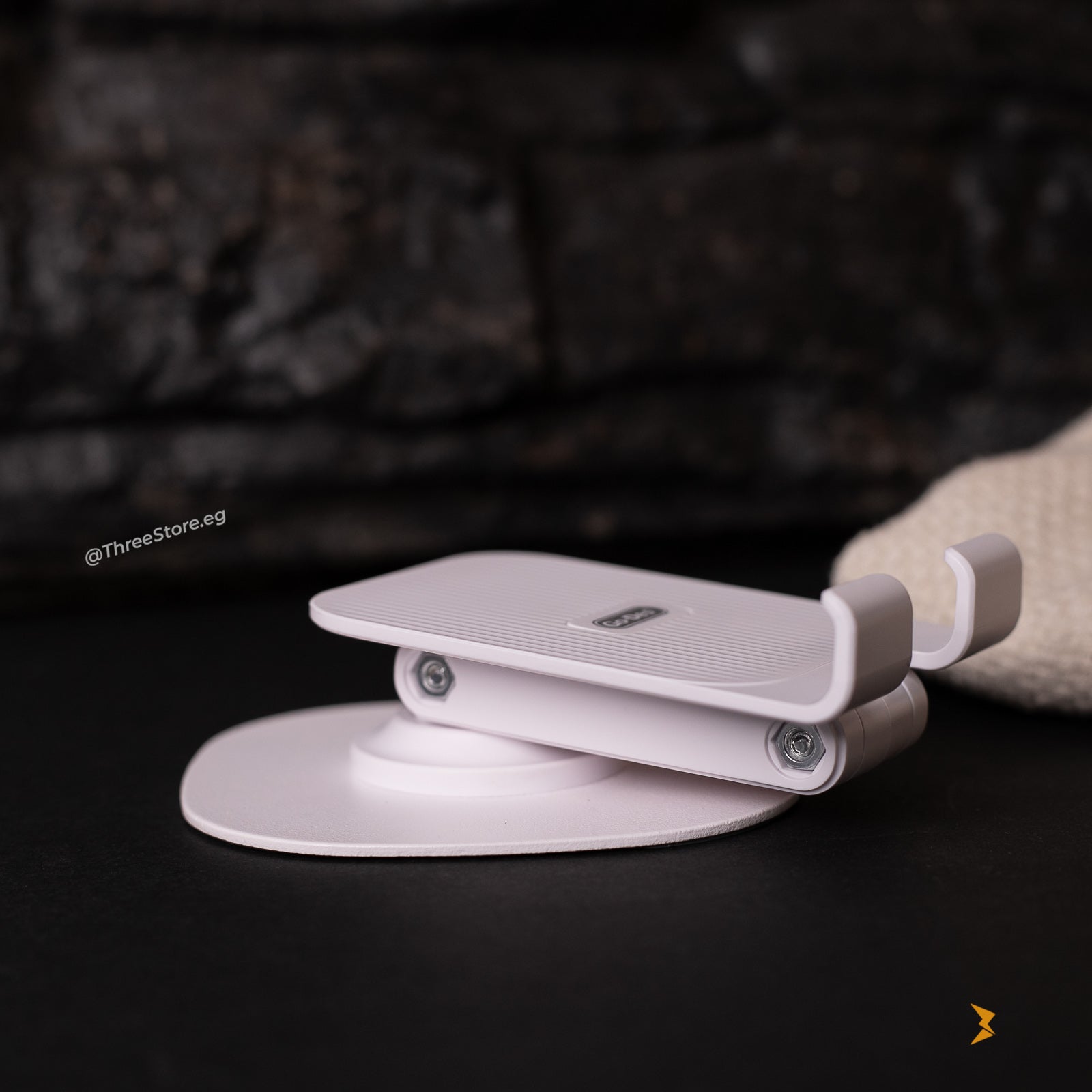 Go-Des Foldable 360° Rotating Metal Stand GD-HD757