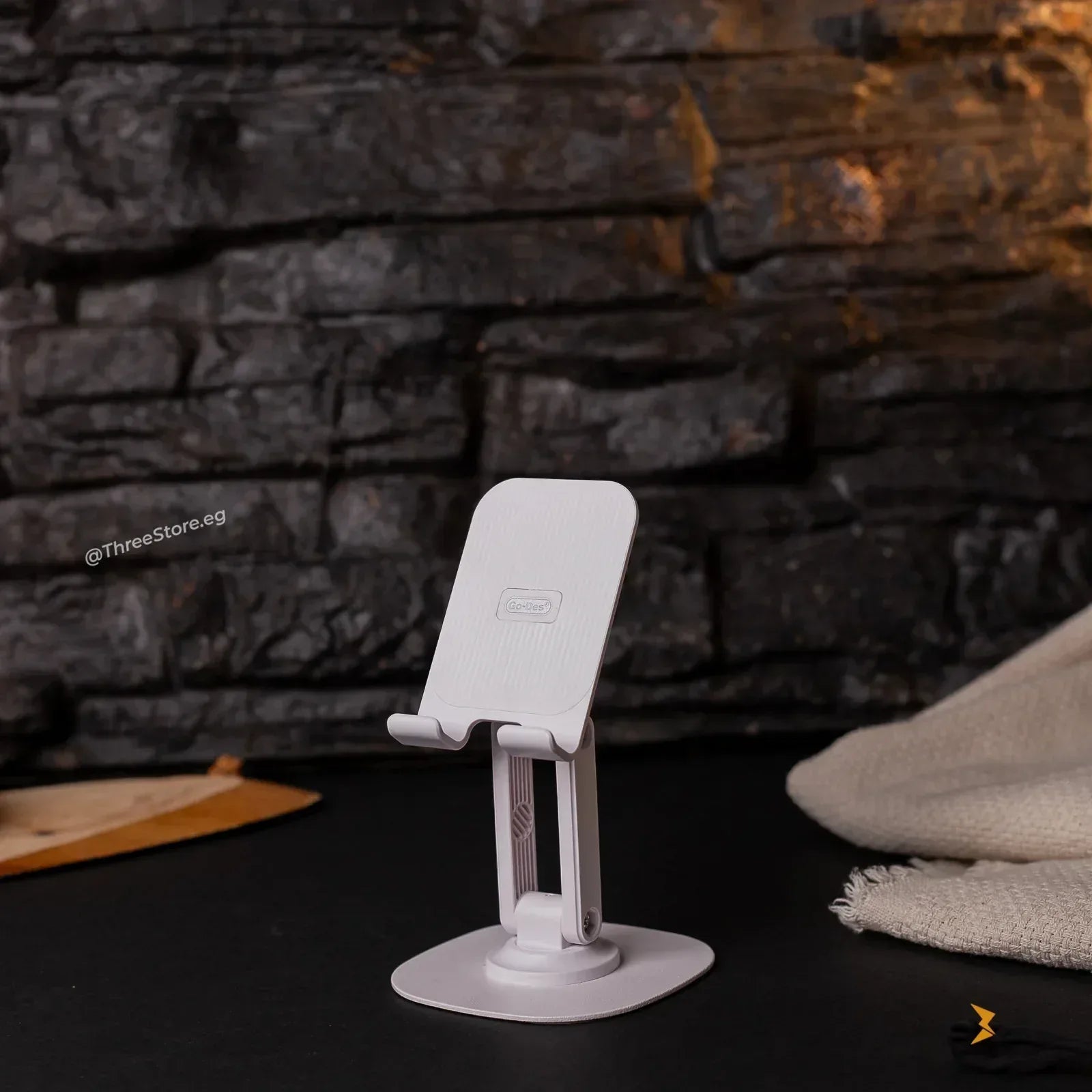 Go-Des Foldable 360° Rotating Metal Stand GD-HD757 - Three