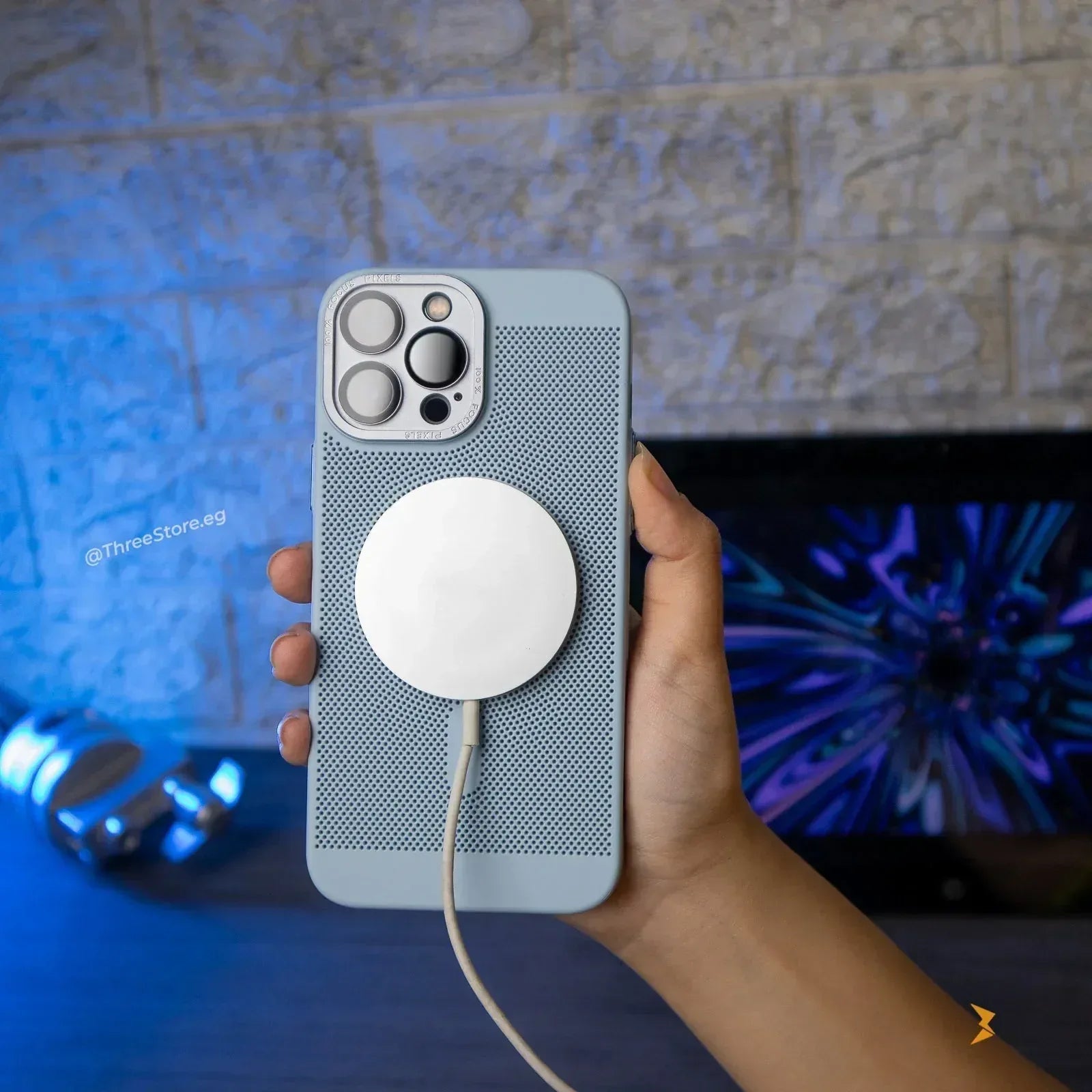 Grid Cooling MagSafe Magnetic Phone Case iPhone 14 Pro - Three