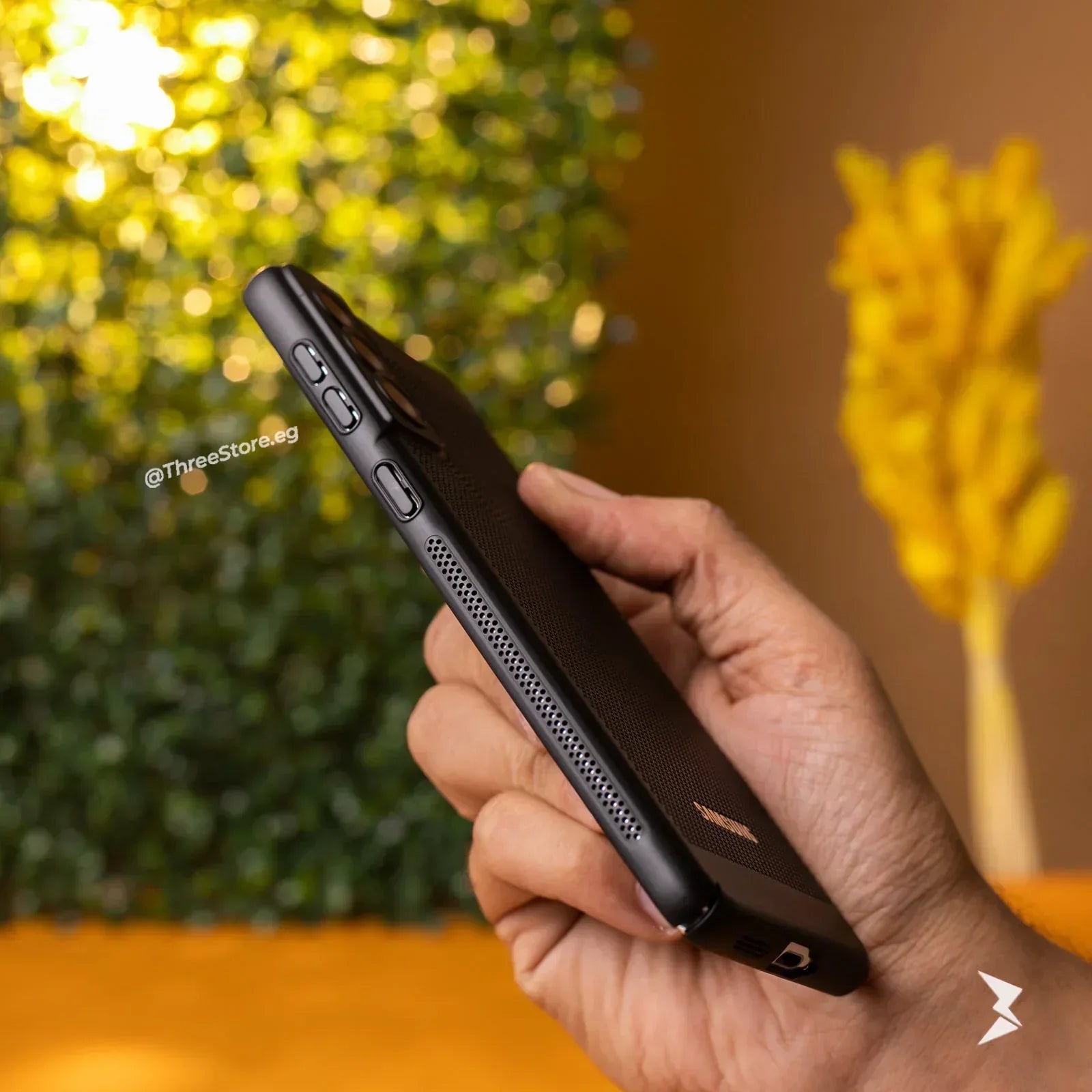 Grid Cooling Case Samsung S21 FE - Three