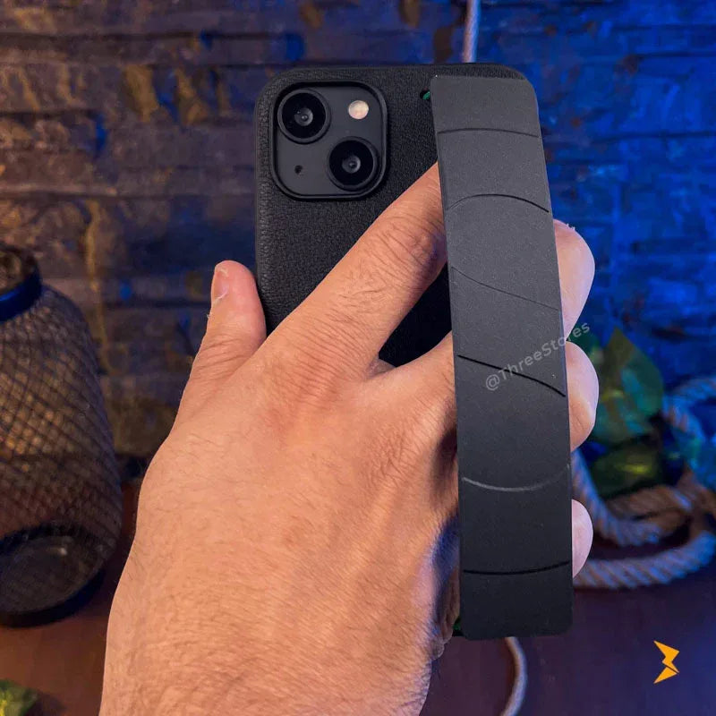 GripCase Slim Wristband Case iPhone 13/14/15 - Three