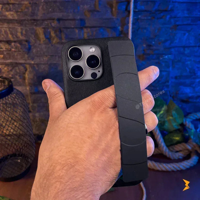 GripCase Slim Wristband Case iPhone 15 Pro Max - Three