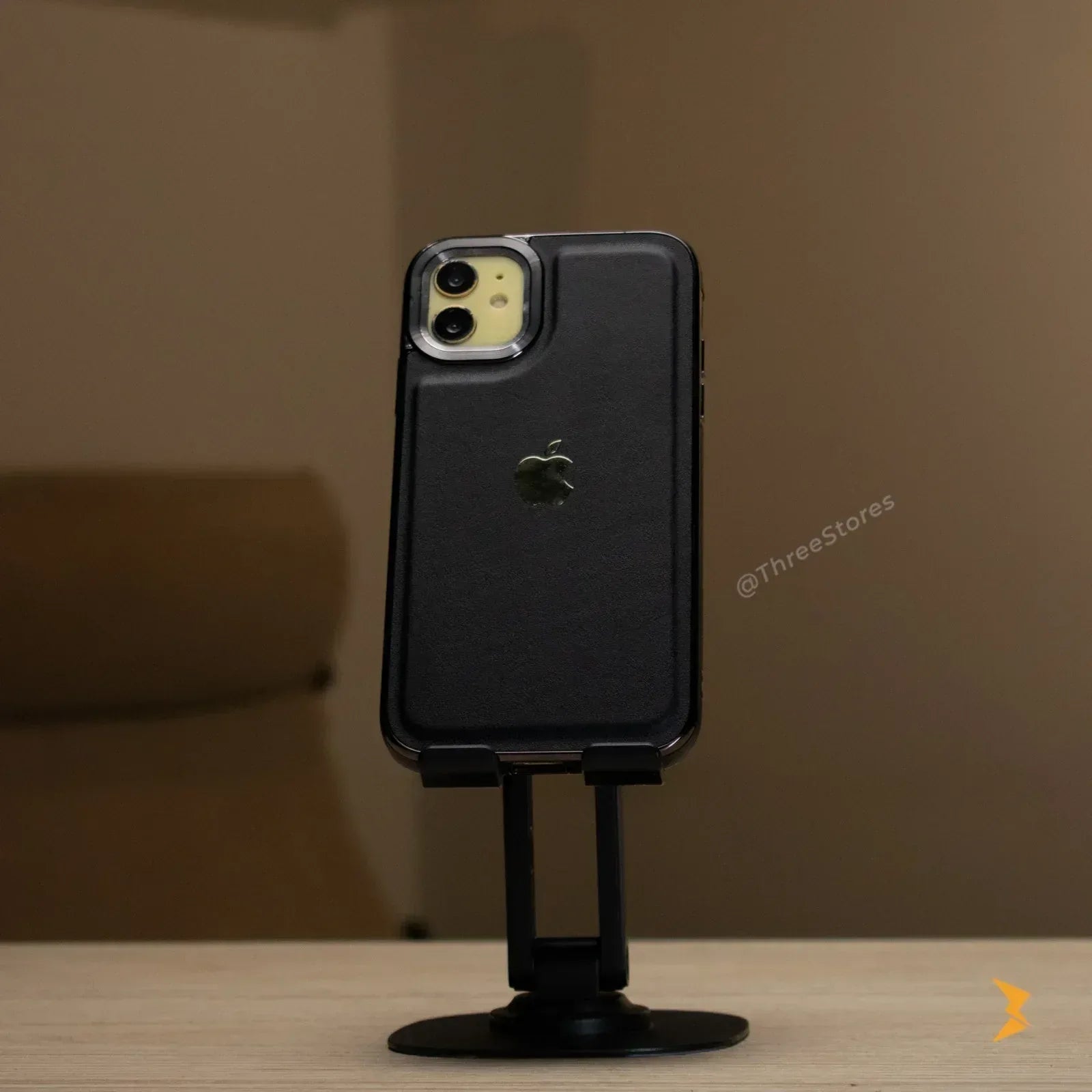 Guardian Leather Case iPhone 11 - Three