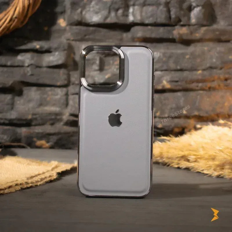 Guardian Leather Case iPhone 15 Pro - Three