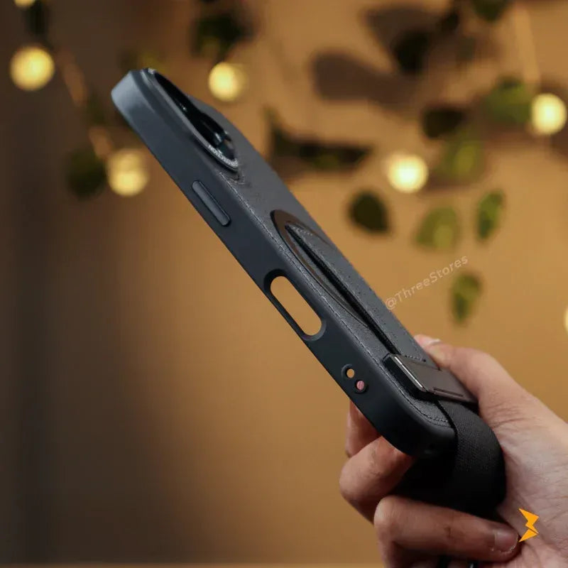 Guardio Leather Stand Magsafe Case iPhone 16 - Three