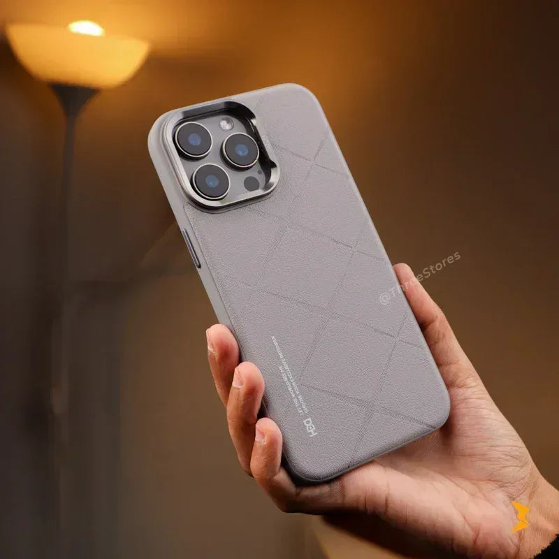 HDD Axe Case iPhone 15 Pro Max - Three