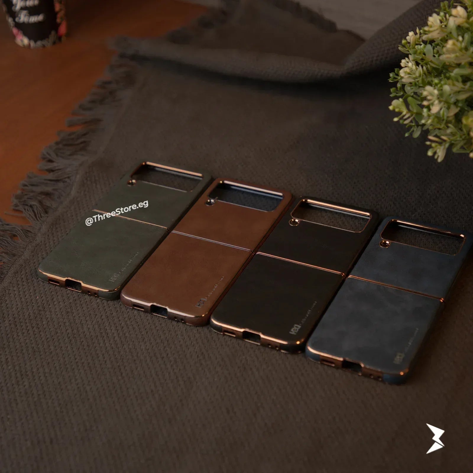 HDD Elegant Leather Case Samsung Z Flip 4 - Three