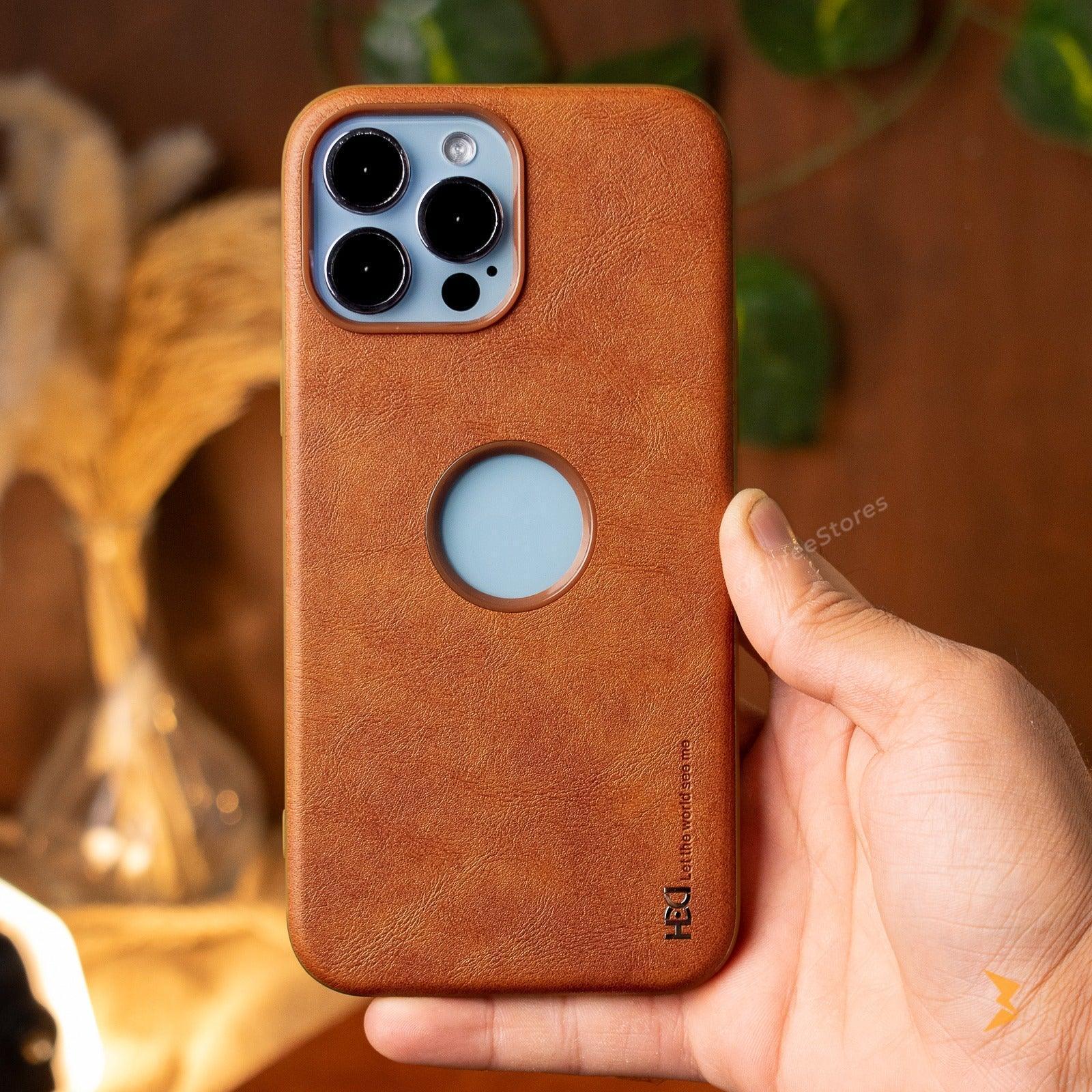 HDD Hole Leather Case iPhone 14 Pro Max - Three
