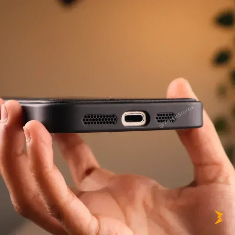 HDD Ledger Magsafe Wallet Case iPhone 16 Pro Max - Three