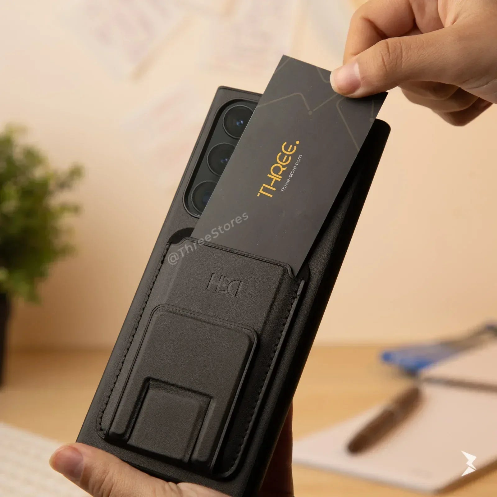 HDD Magnetic Stand Card Leather Case Samsung S22 Ultra - Three
