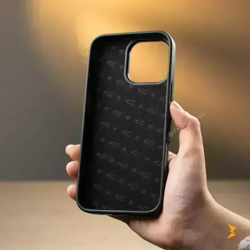 HDD Magsafe Wallet Case iPhone 14 Pro - Three