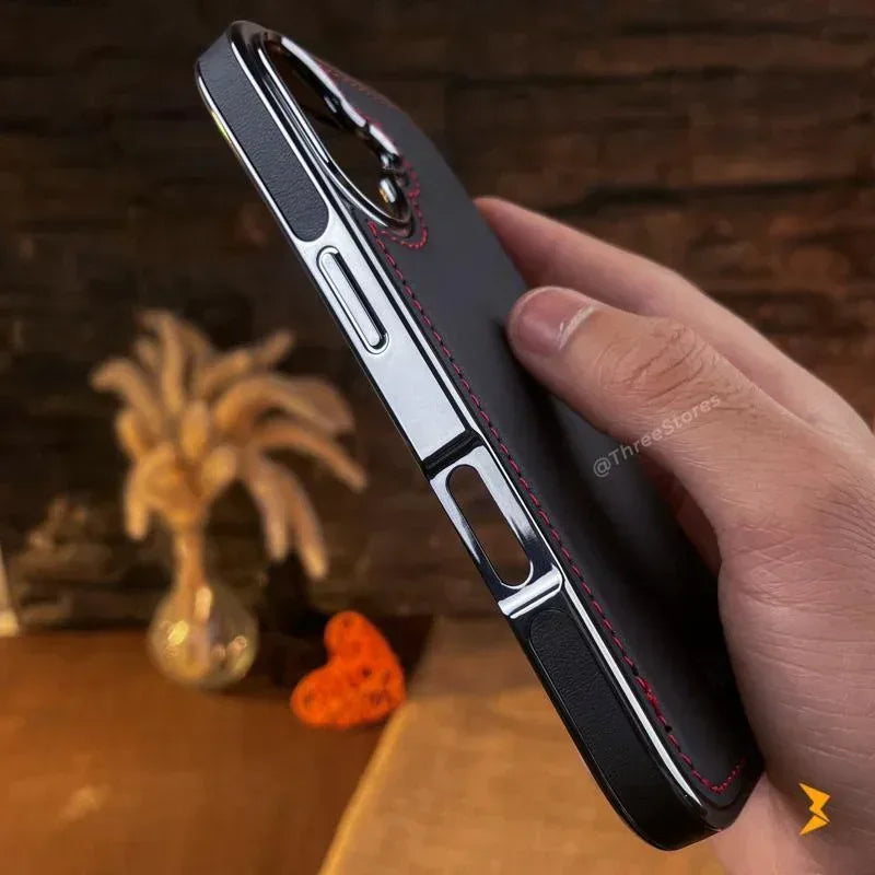 HDD Silver Leather Case iPhone 16 - Three