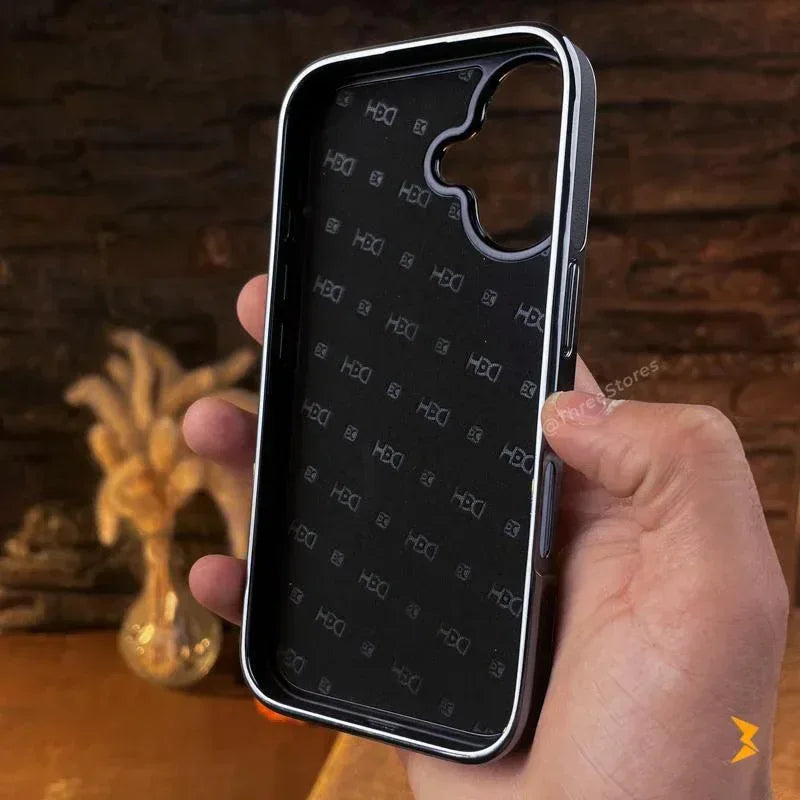 HDD Silver Leather Case iPhone 16 - Three