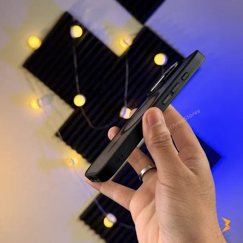 Helens Magsafe Case iPhone 17 - Three