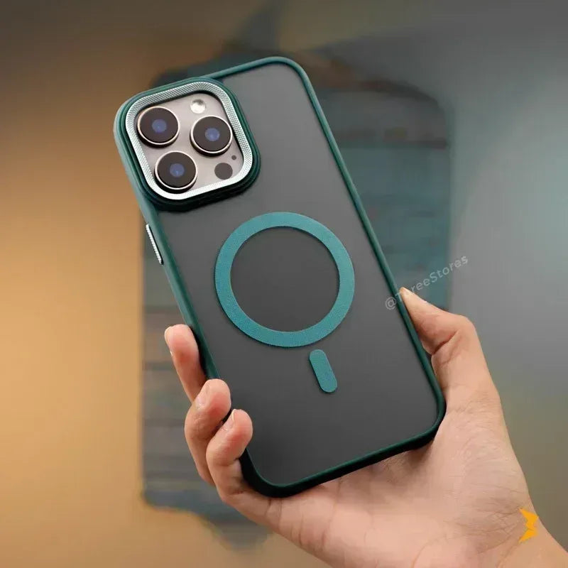 Helens Magsafe Case iPhone 11 Pro - Three