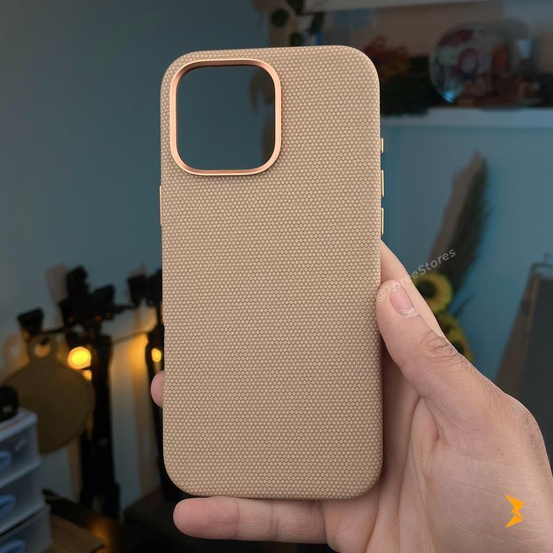 Henks Reptile Skin Case iPhone 16 Pro Max - Three