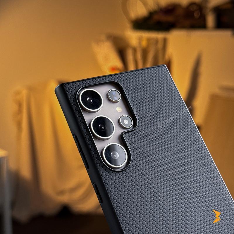 Hexa Dots Case Samsung S24 Ultra - Three