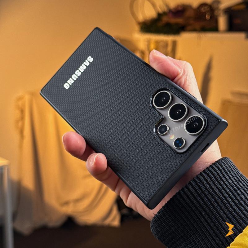 Hexa Dots Case Samsung S24 Ultra - Three