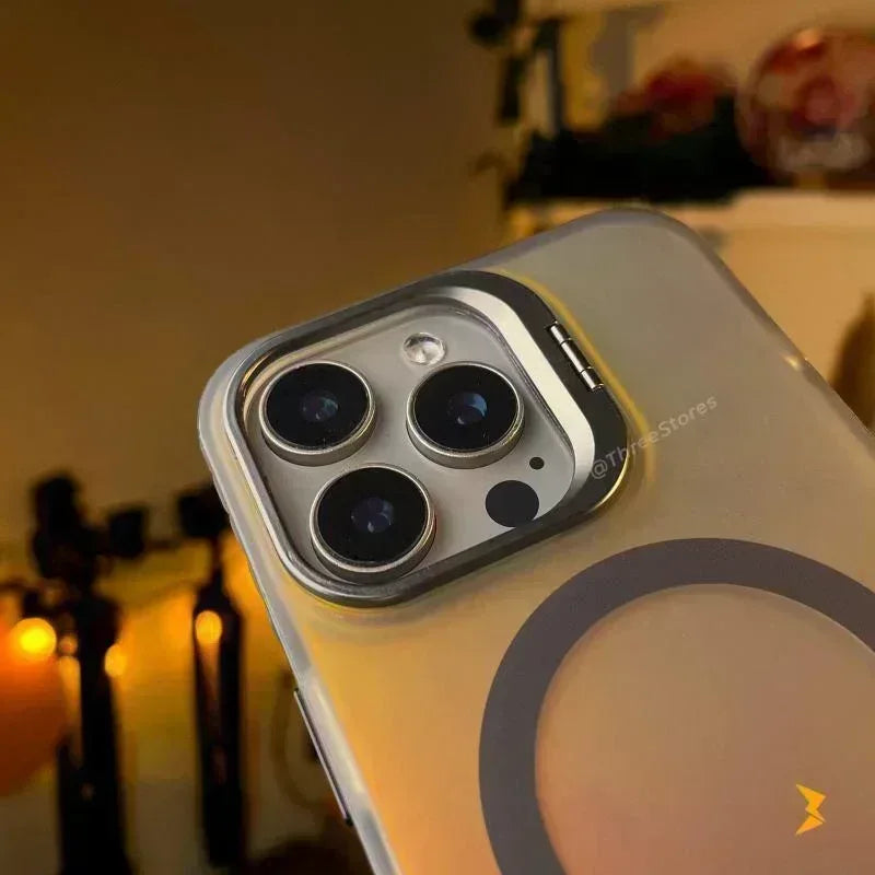 Hologram Magsafe Case iPhone 16 Pro Max - Three