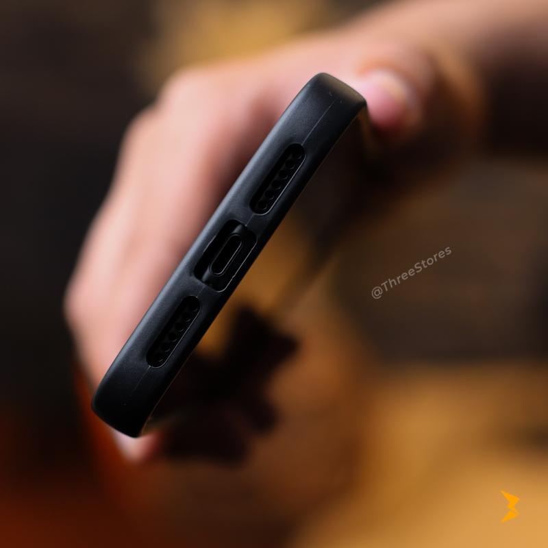 Honeycomb Hole Silicone Case iPhone 11